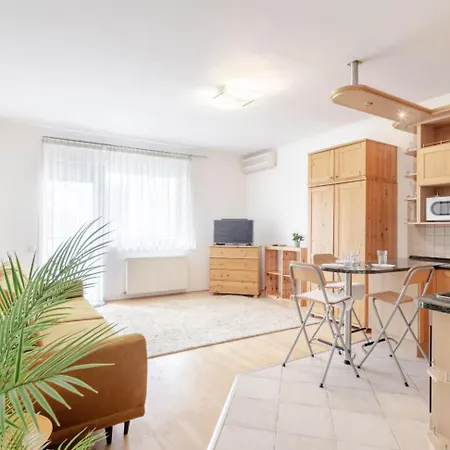 Apartament Modern 2 Bedroom With Balcony